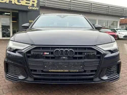 Blau Gebraucht 2022 Audi S6 Comfort Kombi | 45.770 € (Guter Preis)