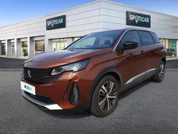 Schwarz Gebraucht 2023 Peugeot 5008 Allure Van / Kleinbus | 26.490 € (Fairer Preis)