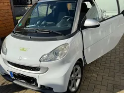 Weiß Gebraucht 2010 Smart ForTwo Cabrio Pulse Cabrio | 4.100 € (Superpreis)
