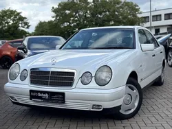 Weiß Gebraucht 1998 Mercedes E200 Limousine | 5.950 € (Etwas zu teuer)