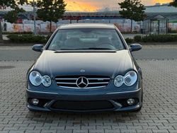Grau Gebraucht 2004 Mercedes CLK320 AMG Coupé | 11.000 €