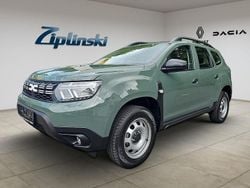 Grün Gebraucht 2024 Dacia Duster Essentiel SUV | 16.980 € (Superpreis)