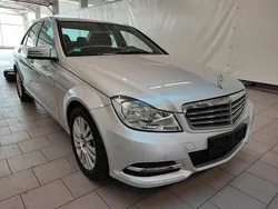 Silber Gebraucht 2013 Mercedes C250 Elegance Limousine | 13.850 € (Fairer Preis)