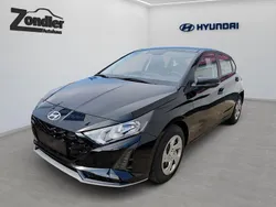 Schwarz Neu 2025 Hyundai i20 Select Limousine | 20.990 € (Guter Preis)
