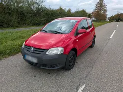Rot Gebraucht 2007 VW Fox Kleinwagen | 899 € (Superpreis)