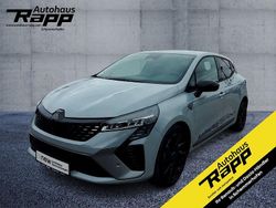 Grau Gebraucht 2024 Renault Clio V Esprit Alpine Limousine | 22.890 € (Etwas zu teuer)