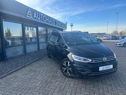 Schwarz Gebraucht 2022 VW Touran R-line Van / Kleinbus | 28.990 € (Fairer Preis)