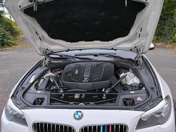 Weiß Gebraucht 2015 BMW 525 Kombi | 9.990 € (Guter Preis)