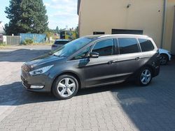 Grau Gebraucht 2017 Ford Galaxy Titanium Van / Kleinbus | 24.980 € (Teuer)