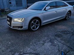 Grau Gebraucht 2013 Audi A8L Limousine | 26.000 € (Etwas zu teuer)