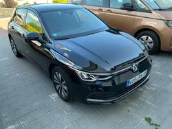 Schwarz Gebraucht 2023 VW Golf VIII Move Limousine | 22.950 € (Guter Preis)