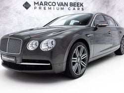 Grau Gebraucht 2016 Bentley Flying Spur Limousine | 53.750 € (Superpreis)