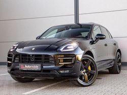 Schwarz Gebraucht 2016 Porsche Macan Turbo Chrono SUV | 43.990 € (Etwas zu teuer)