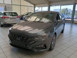 Schwarz Gebraucht 2023 Hyundai i30 Pure Limousine | 16.990 € (Guter Preis)