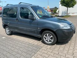 Grau Gebraucht 2009 Citroën Berlingo Van / Kleinbus | 2.450 € (Guter Preis)