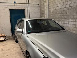 Silber Gebraucht 2004 Mercedes S500 Limousine | 3.000 €