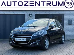 Schwarz Gebraucht 2016 Peugeot 208 Active Kleinwagen | 6.850 € (Fairer Preis)