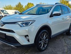 Weiß Gebraucht 2016 Toyota RAV4 Edition SUV | 14.800 € (Fairer Preis)