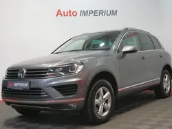 Grau Gebraucht 2017 VW Touareg Terrain Tech SUV | 31.990 € (Etwas zu teuer)