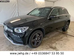 Schwarz Gebraucht 2021 Mercedes GLC300e AMG line SUV | 37.950 € (Fairer Preis)