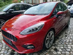 Rot Gebraucht 2021 Ford Fiesta ST-Line X Kleinwagen | 11.999 € (Superpreis)