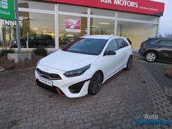 Weiß Gebraucht 2022 Kia Ceed GT Limousine | 25.990 € (Fairer Preis)