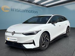 Weiß Gebraucht 2024 VW ID.7 Kombi | 47.349 € (Guter Preis)