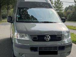 Grau Gebraucht 2005 VW T5 Van | 5.800 € (Etwas zu teuer)