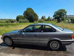 Grau Gebraucht 1996 BMW 316 Coupé | 3.200 €