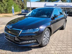 Schwarz Gebraucht 2024 Skoda Superb Style Kombi | 29.950 € (Fairer Preis)