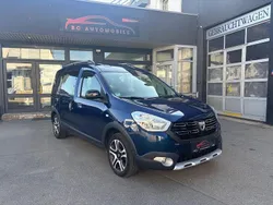 Blau Gebraucht 2018 Dacia Dokker Celebration Van | 9.500 € (Fairer Preis)