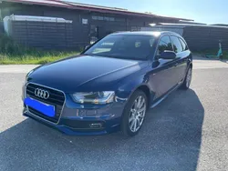 Blau Gebraucht 2014 Audi A4 Exclusive Kombi | 14.800 € (Fairer Preis)