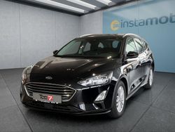 Schwarz Gebraucht 2022 Ford Focus Titanium Kombi | 21.099 € (Fairer Preis)