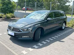 Grau Gebraucht 2015 VW Passat Comfortline Kombi | 9.500 € (Superpreis)