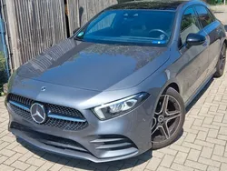 Grau Gebraucht 2018 Mercedes A200 AMG line Limousine | 22.345 € (Fairer Preis)