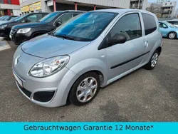 Grau Gebraucht 2008 Renault Twingo Authentique Kleinwagen | 2.470 € (Fairer Preis)