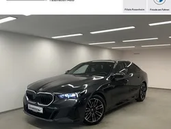 Sophistograu brillanteffekt Gebraucht 2024 BMW 520 M Sport Limousine | 62.450 € (Etwas zu teuer)