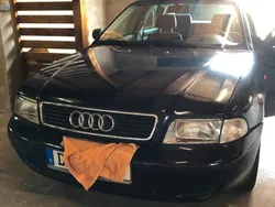 Blau Gebraucht 1995 Audi A4 Limousine | 4.999 €
