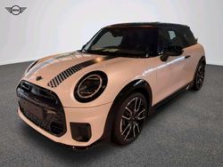 Weiß Gebraucht 2024 Mini John Cooper Works Kleinwagen | 36.013 € (Fairer Preis)