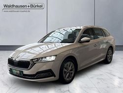 Candyweiß Gebraucht 2022 Skoda Octavia Style Kombi | 25.990 € (Fairer Preis)