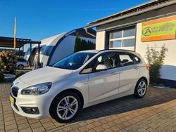 Mineralweiss Gebraucht 2017 BMW 218 Active Tourer Advantage Van / Kleinbus | 14.800 € (Fairer Preis)