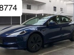 Blau Gebraucht 2024 Tesla Model 3 Limousine | 38.450 € (Fairer Preis)
