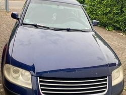Blau Gebraucht 2003 VW Passat Basis Limousine | 1.200 € (Superpreis)