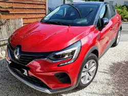Rot Gebraucht 2021 Renault Captur Zen SUV | 16.800 € (Fairer Preis)