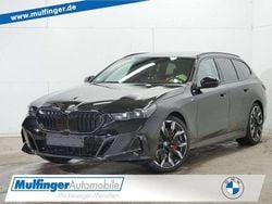 Black sapphire Gebraucht 2025 BMW 540 M Sport Kombi | 67.900 € (Fairer Preis)