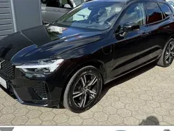 Schwarz Gebraucht 2022 Volvo XC60 R-Design SUV | 42.999 € (Teuer)