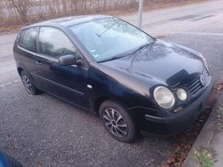 Schwarz Gebraucht 2003 VW Polo Kleinwagen | 700 € (Fairer Preis)