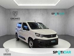 Weiss icy Gebraucht 2024 Peugeot E-Partner Premium Van / Kleinbus | 19.990 € (Superpreis)
