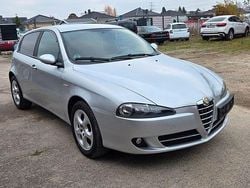 Schwarz Gebraucht 2007 Alfa Romeo 147 Kleinwagen | 1.990 € (Guter Preis)