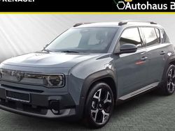 Grau Neu 2025 Renault 4 E-Tech Komfort SUV | 34.690 € (Fairer Preis)